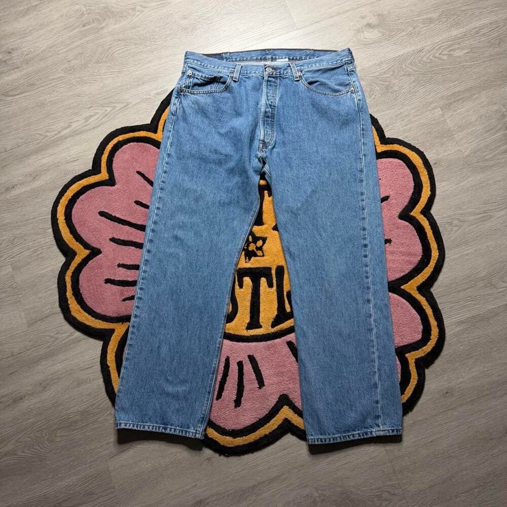 Vintage Y2K Levi’s 501 Button Fly Straight Leg Denim Jeans Size 38x30 Blue